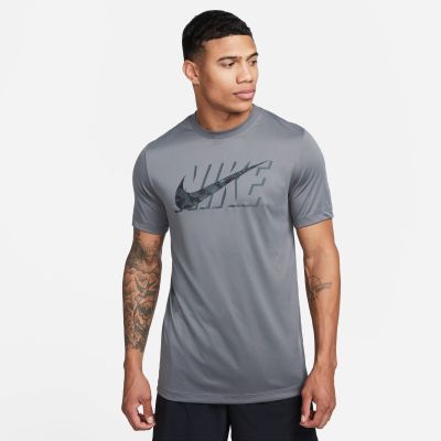 M NK DF TEE RLGD CAMO 068 IRON GREY 
